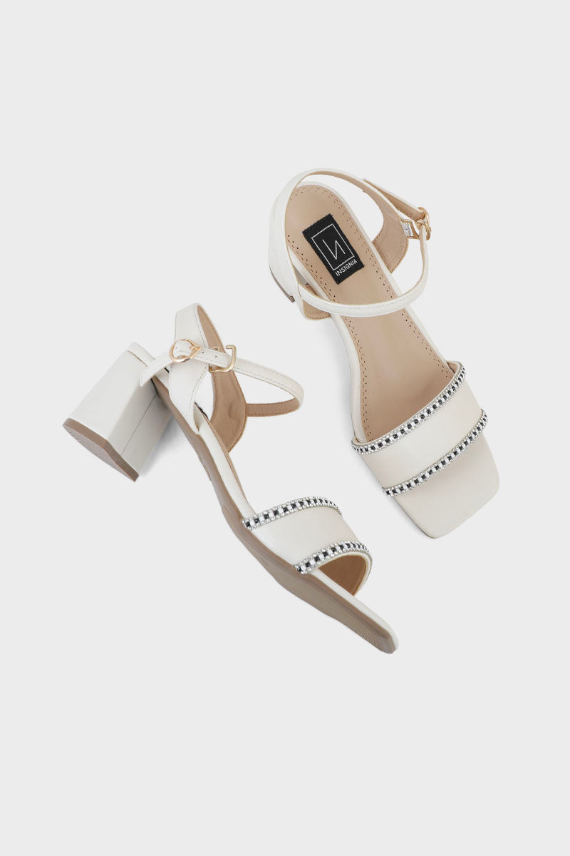 Formal Sandal IF2003-White